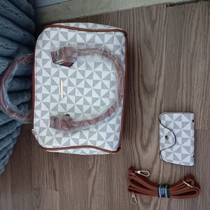 Geometric Patterned Handbag and Wallet Set